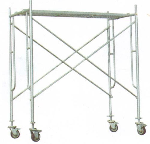 移动脚手架在现代建筑工程中的应用与注意事项